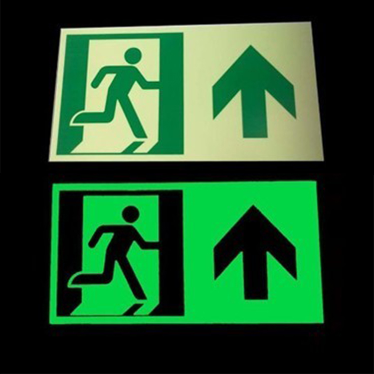 Fluorescent Signs vs Luminous Signs: What's the Difference?