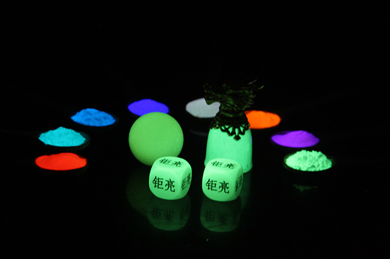 glow in the dark powder
