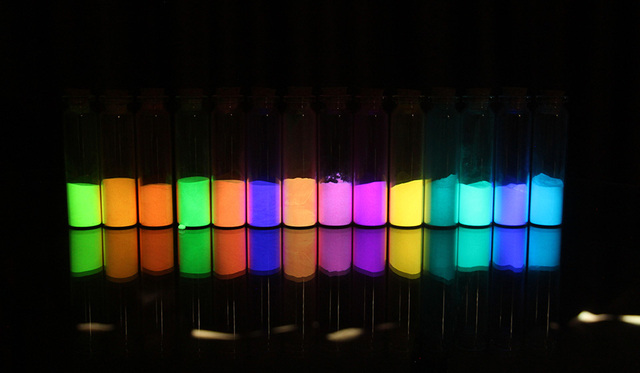 glow pigment powder of different colors